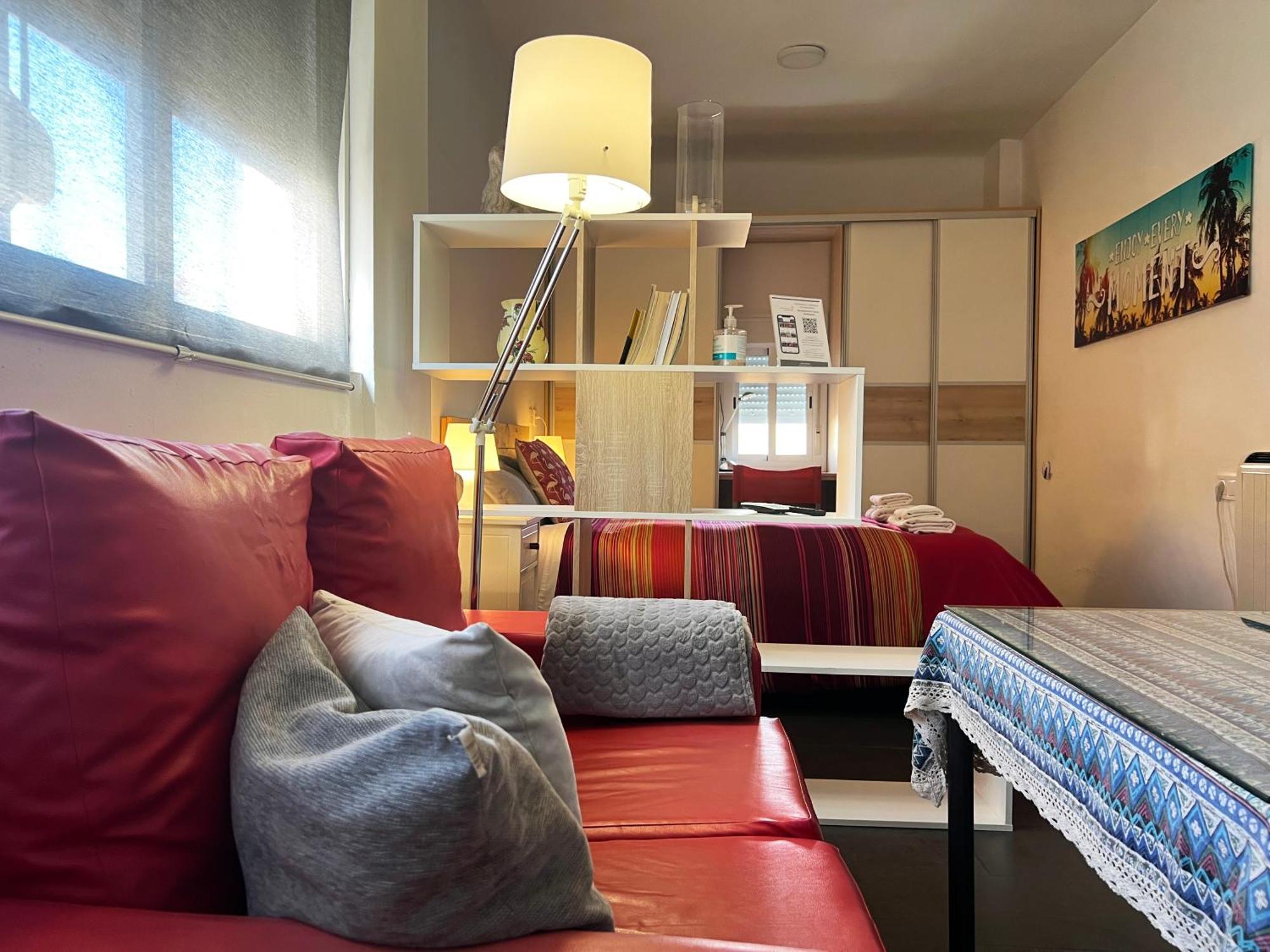 Apartamentos Triana - Aloha Sevilla מראה חיצוני תמונה