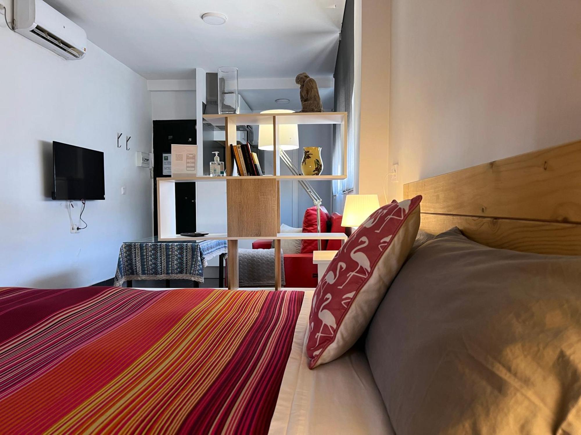 Apartamentos Triana - Aloha Sevilla חדר תמונה